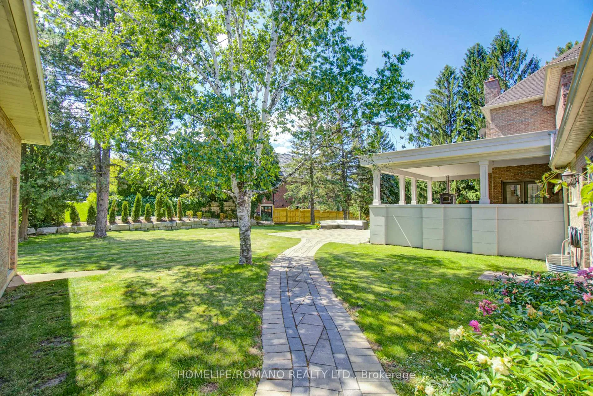 Photo 40 of 12 Hedgerow Lane, Vaughan, Kleinburg — HOMEH