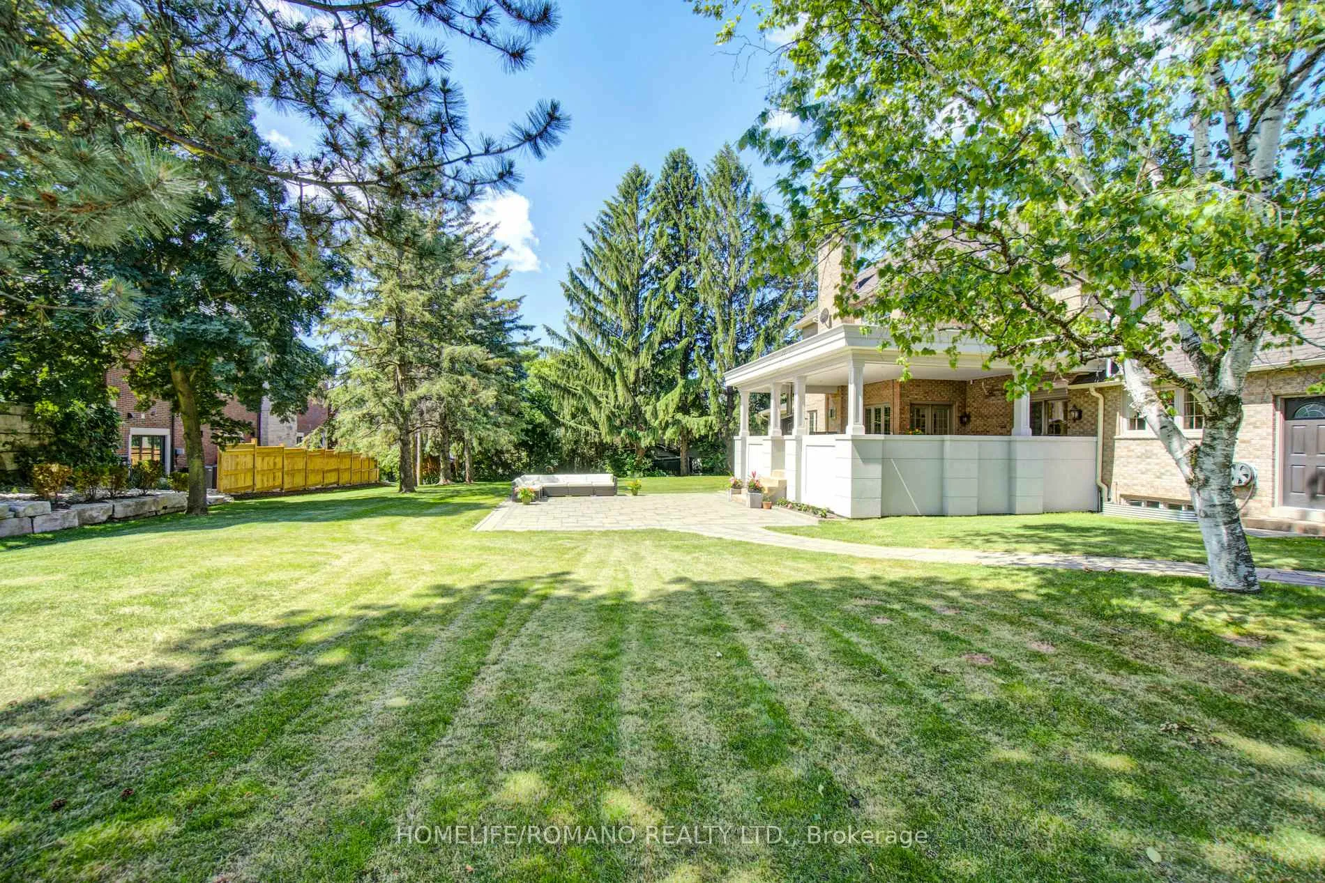 Photo 44 of 12 Hedgerow Lane, Vaughan, Kleinburg — HOMEH