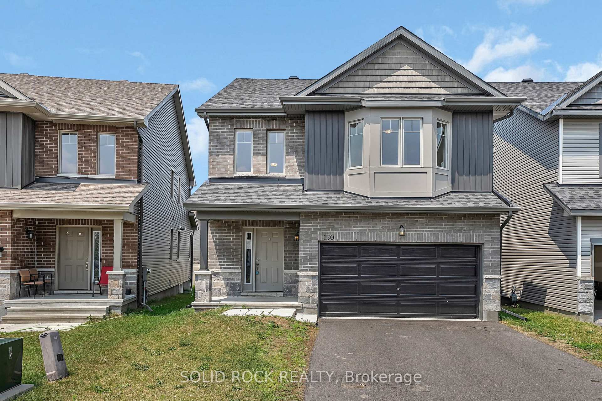 Photo 2 of 150 Minikan Street, Ottawa, Blossom Park/Kemp Park/Findlay Creek — HOMEH