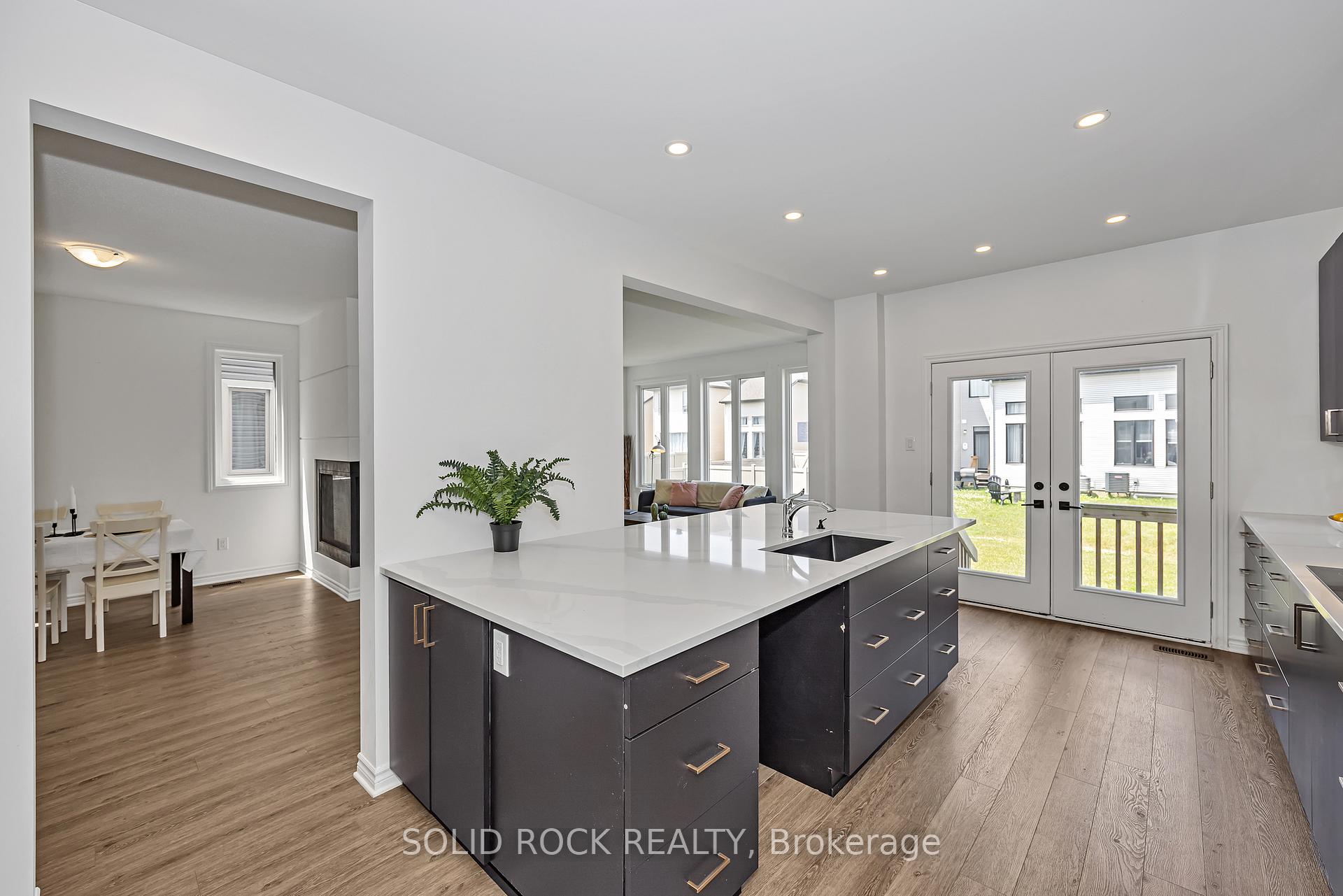 Photo 12 of 150 Minikan Street, Ottawa, Blossom Park/Kemp Park/Findlay Creek — HOMEH