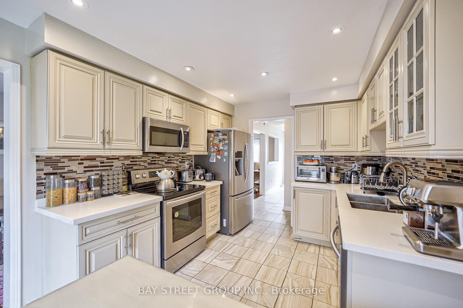 Photo 11 of 26 Cypress Court, Aurora, Hills of St Andrew — HOMEH