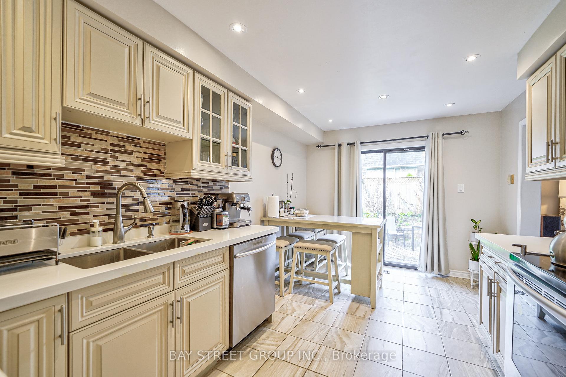 Photo 10 of 26 Cypress Court, Aurora, Hills of St Andrew — HOMEH