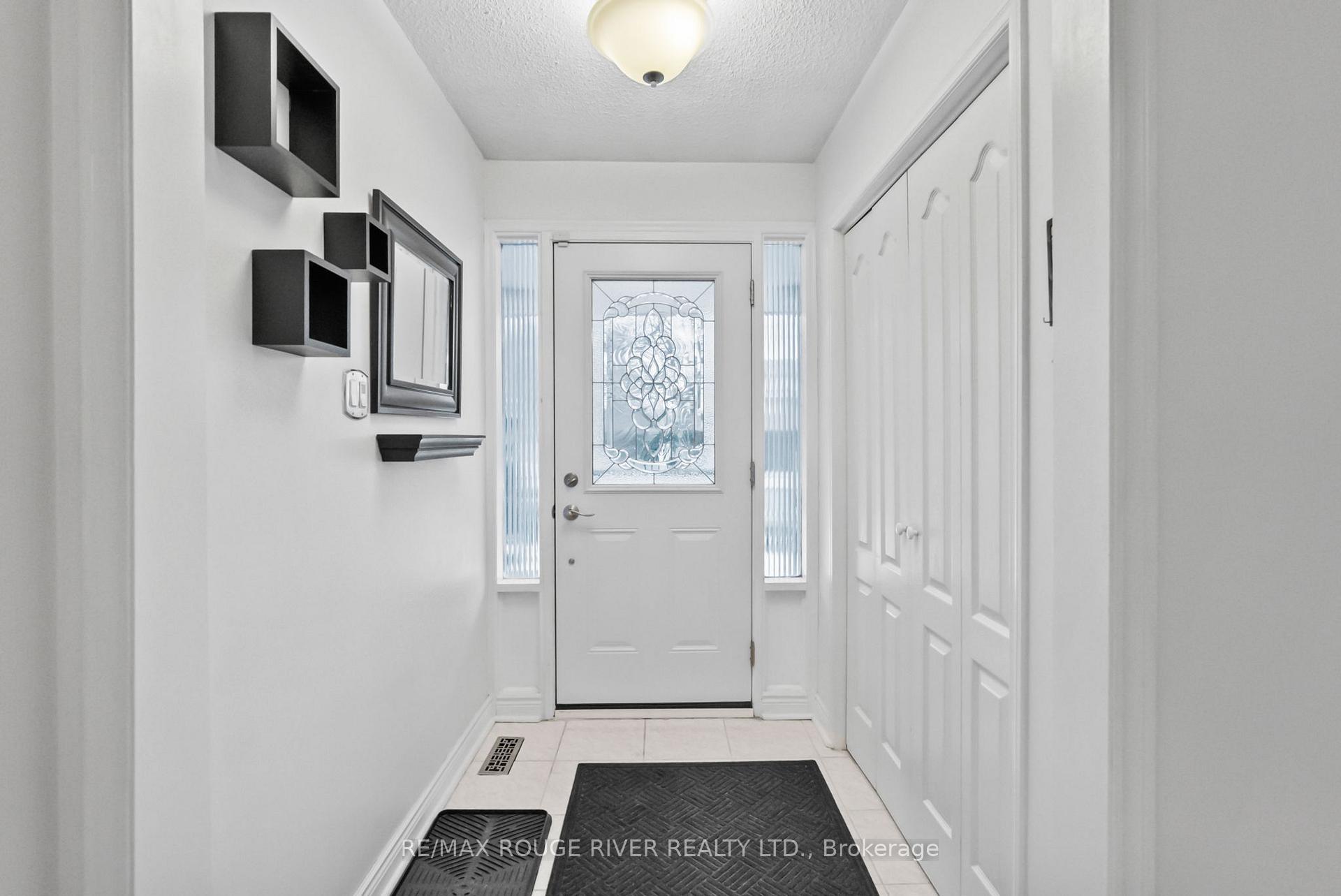 Photo 12 of 146 Gadsby Drive, Whitby, Blue Grass Meadows — HOMEH