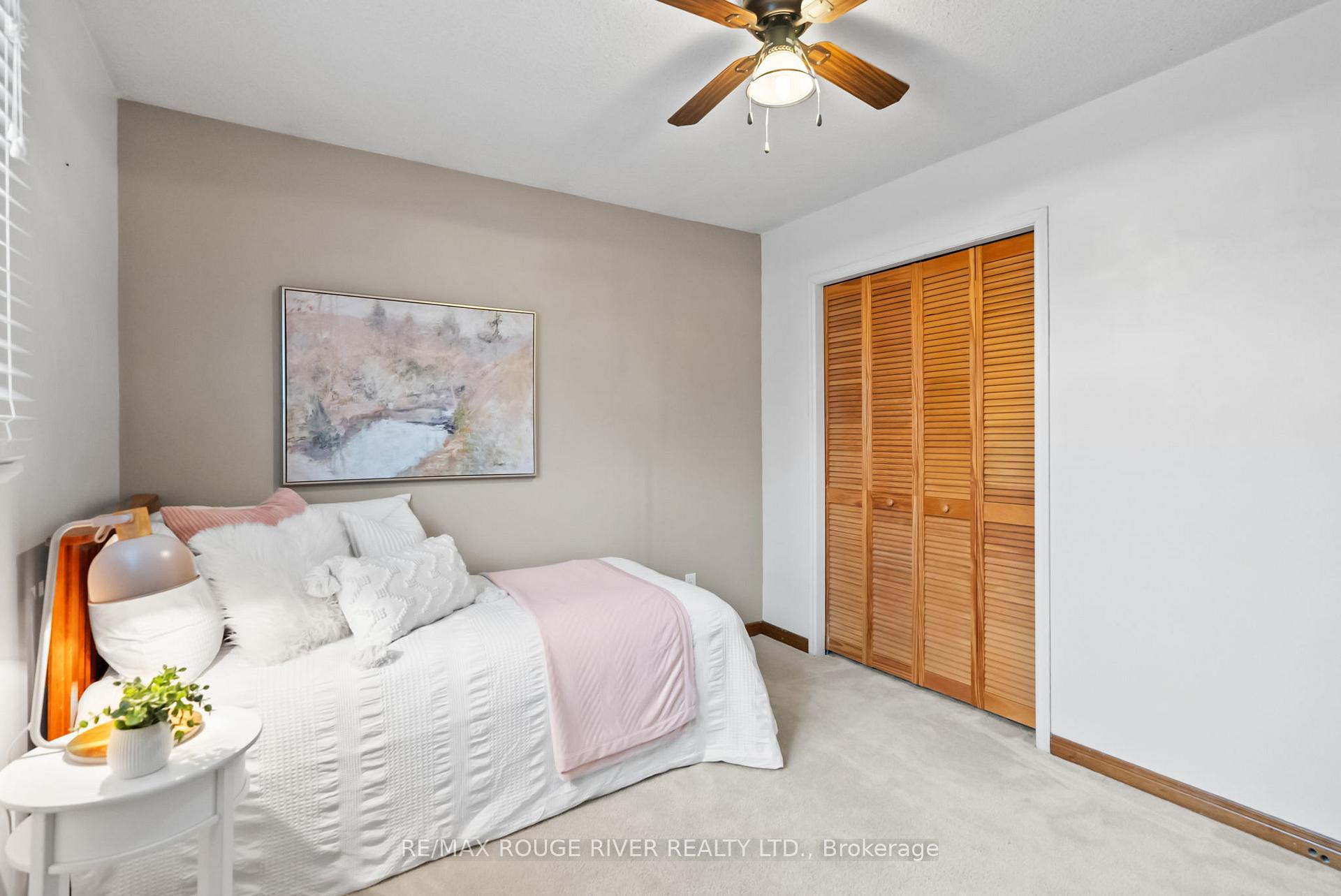 Photo 18 of 146 Gadsby Drive, Whitby, Blue Grass Meadows — HOMEH
