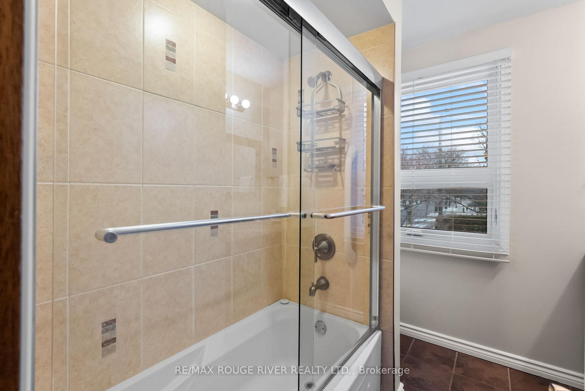 Photo 21 of 146 Gadsby Drive, Whitby, Blue Grass Meadows — HOMEH