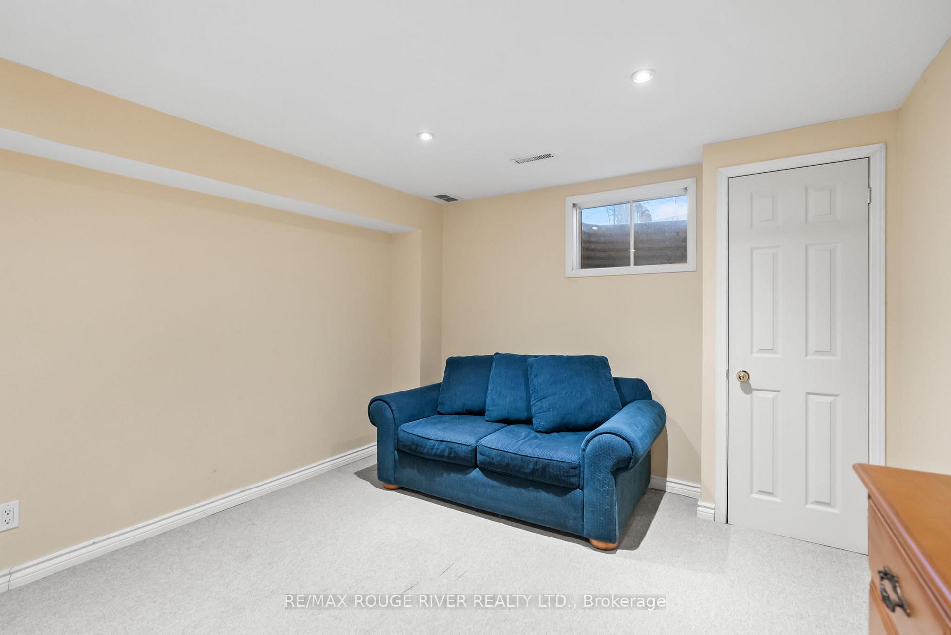 Photo 35 of 146 Gadsby Drive, Whitby, Blue Grass Meadows — HOMEH