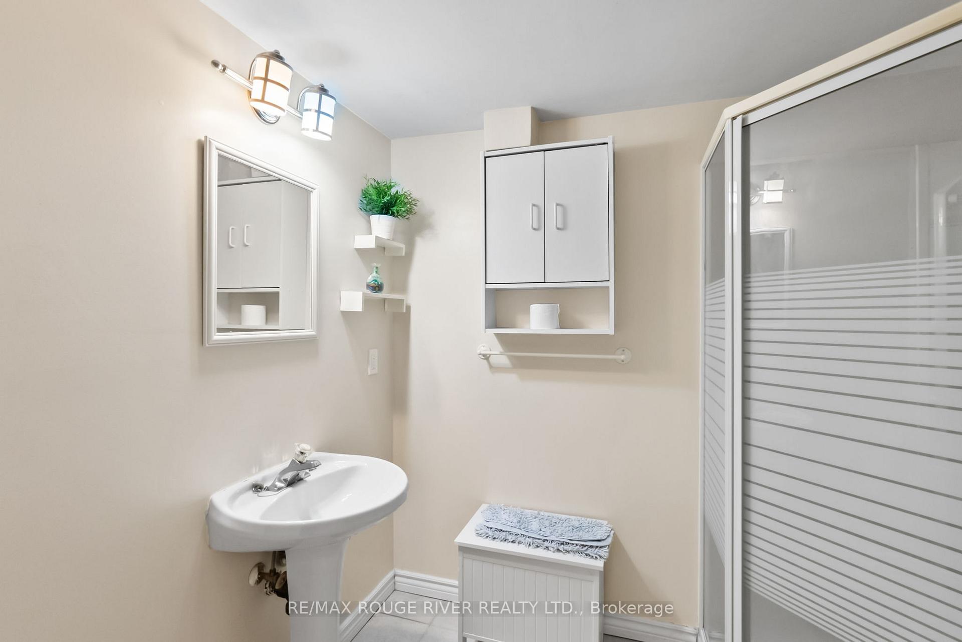 Photo 42 of 146 Gadsby Drive, Whitby, Blue Grass Meadows — HOMEH
