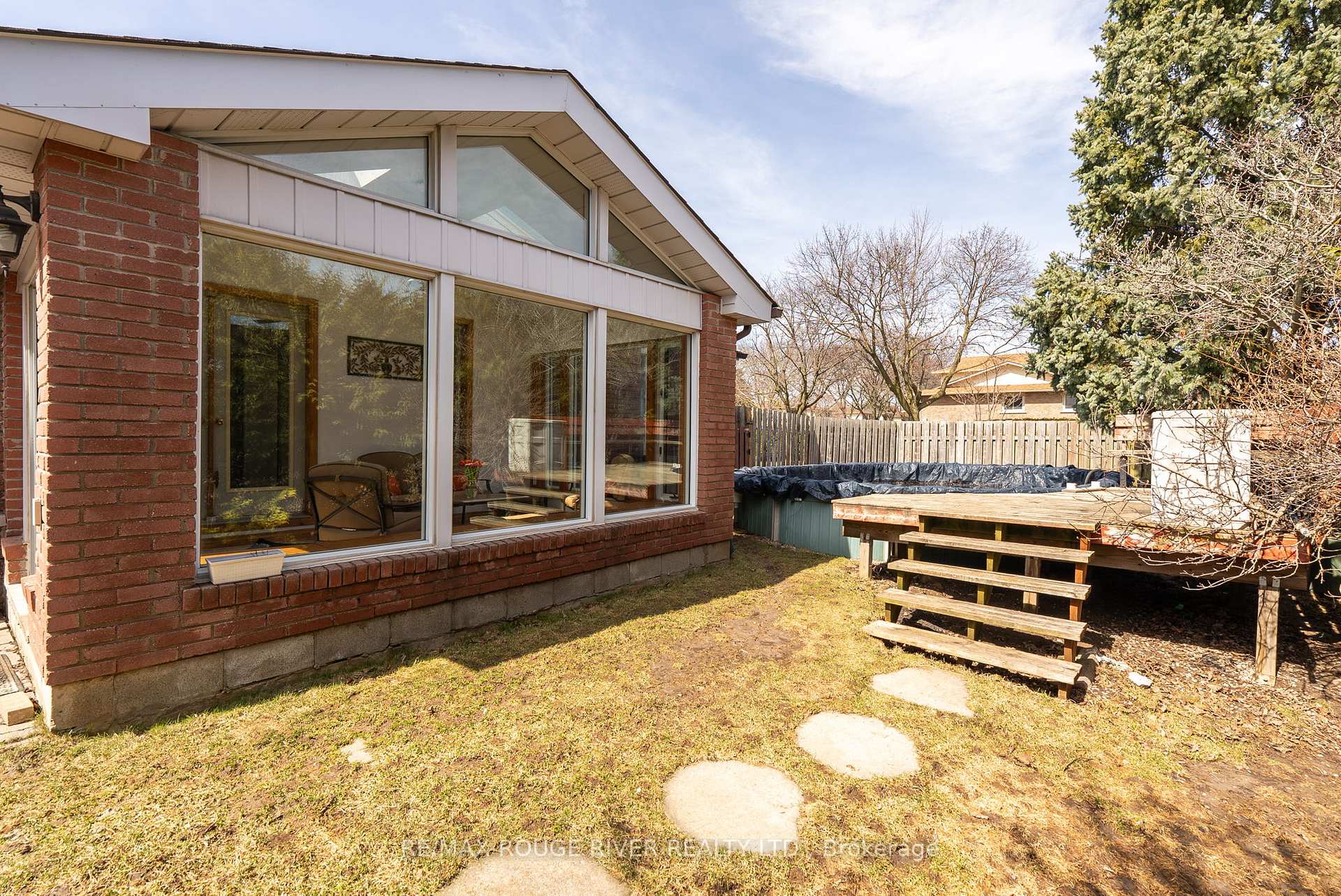 Photo 48 of 146 Gadsby Drive, Whitby, Blue Grass Meadows — HOMEH