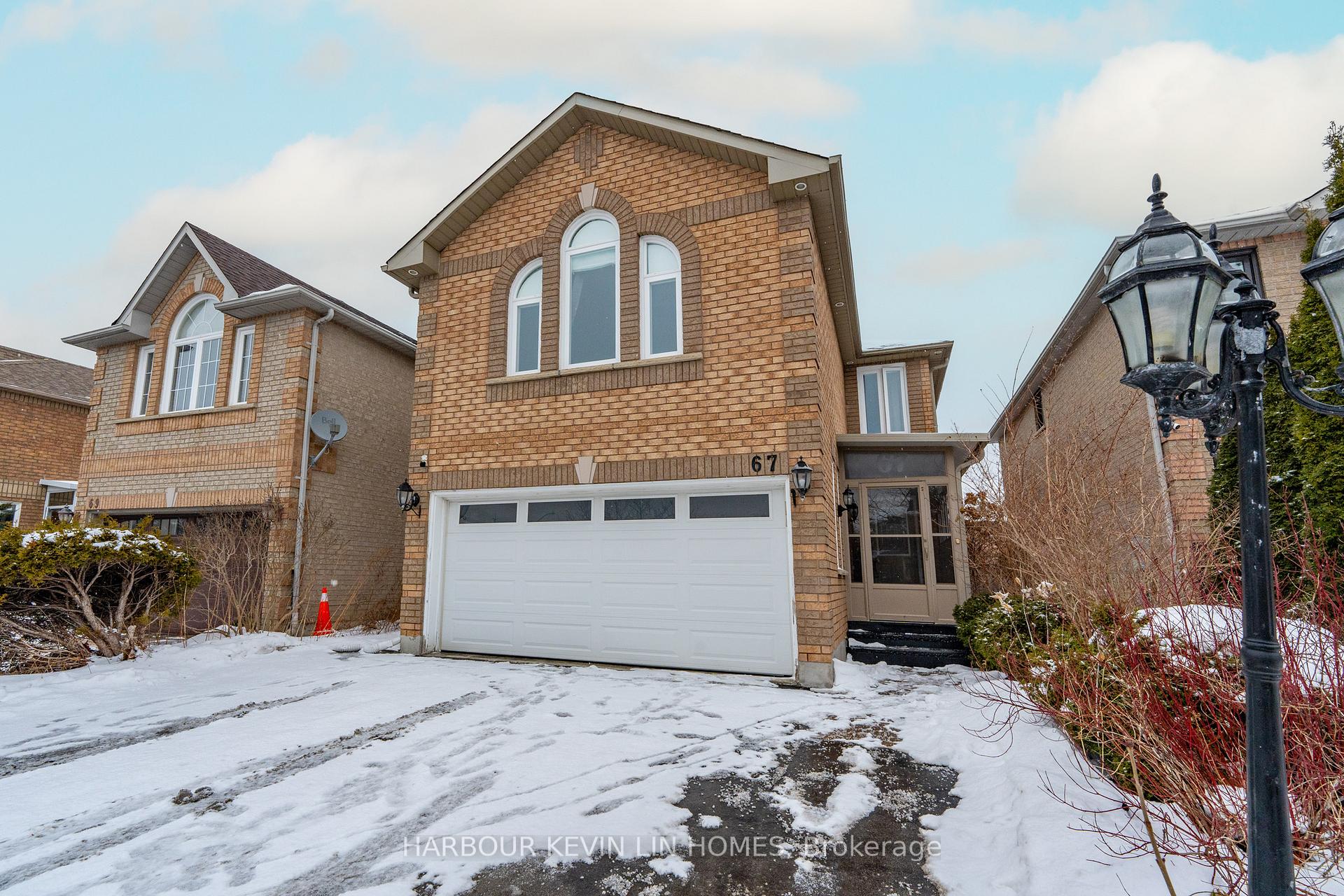 Front of 67 Sunridge Street