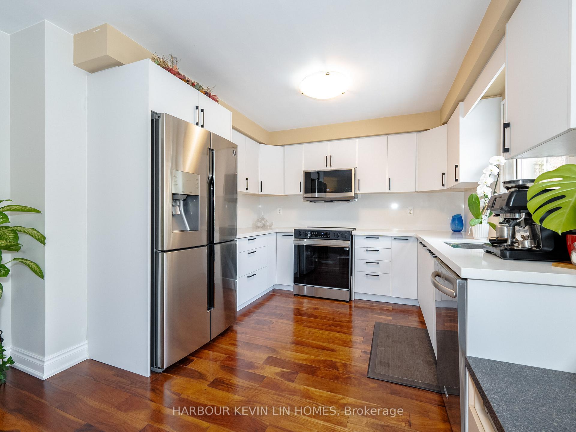 Photo 24 of 59 Waterton Crescent, Richmond Hill, Langstaff — HOMEH