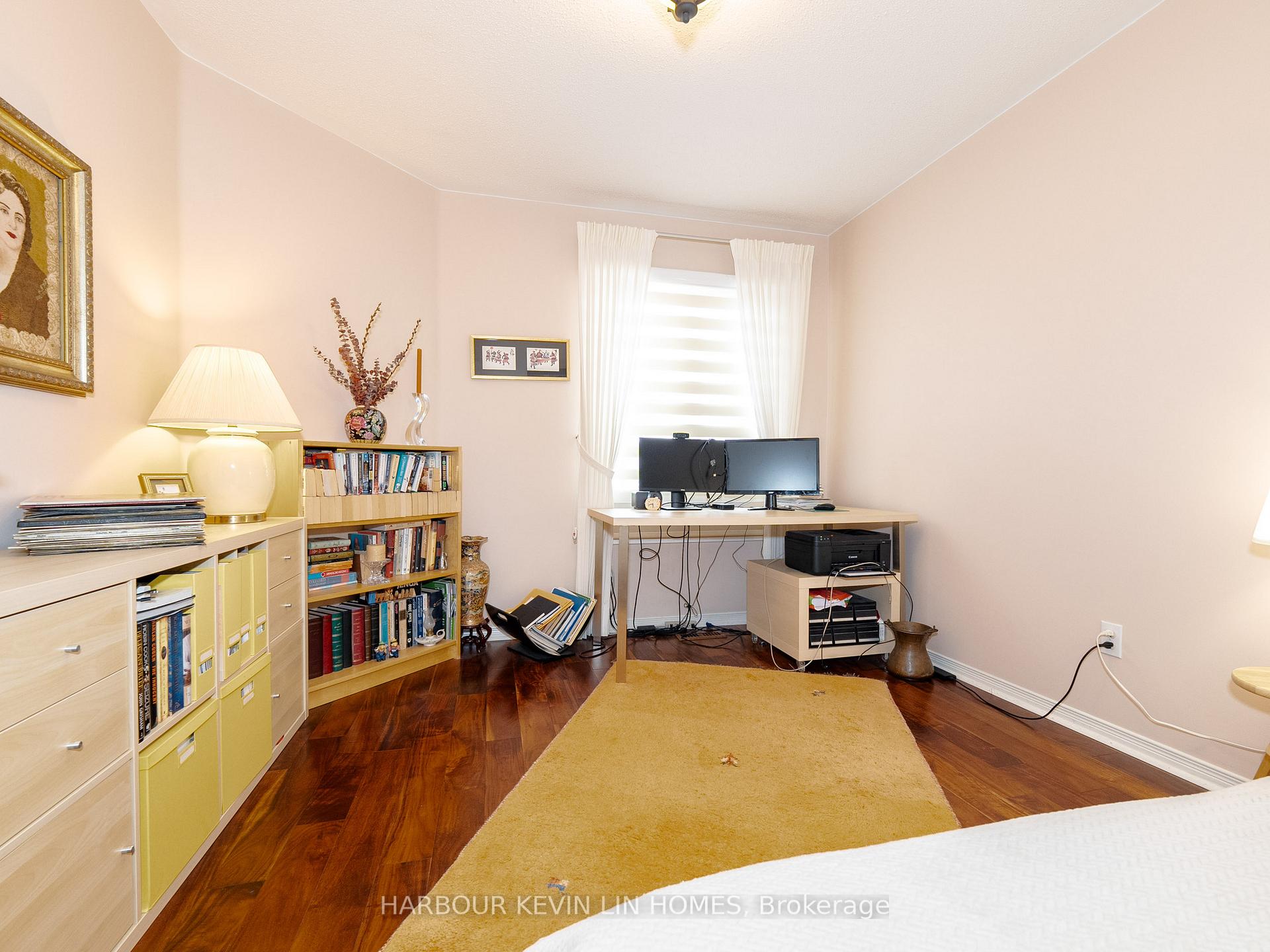 Photo 36 of 59 Waterton Crescent, Richmond Hill, Langstaff — HOMEH