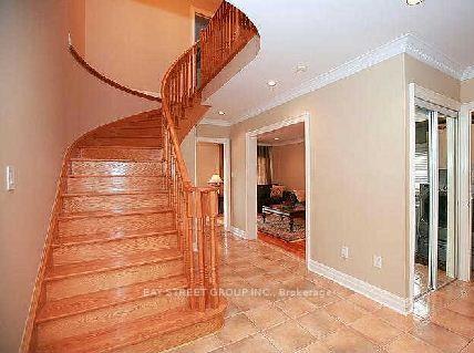 Photo 2 of 64 Burnhaven Avenue, Vaughan, Maple — HOMEH