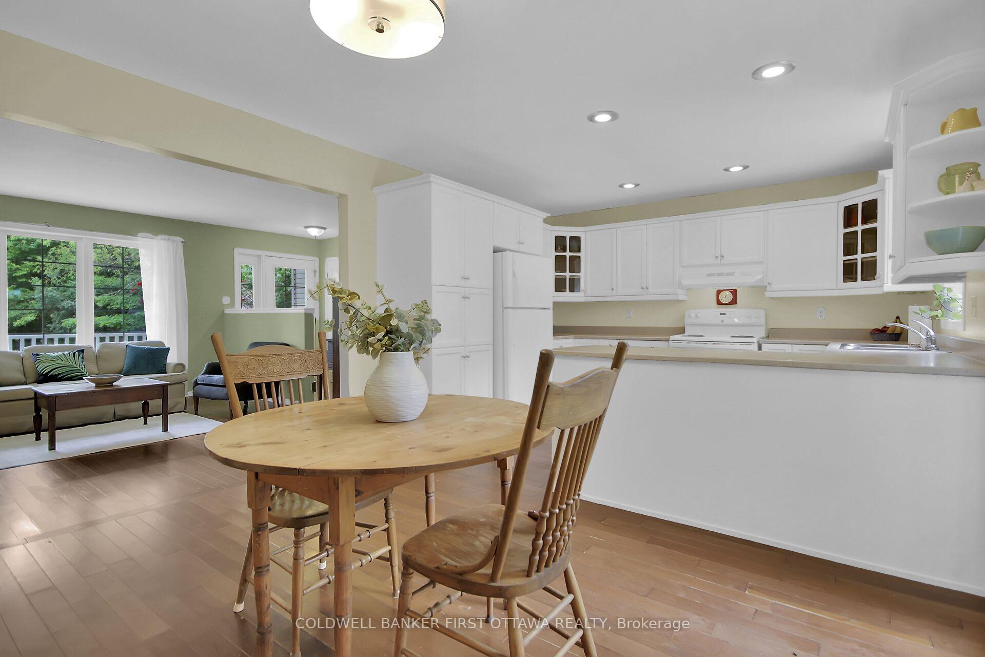 Photo 7 of 230 Pine Ridge Drive, Beckwith, Beckwith Twp — HOMEH