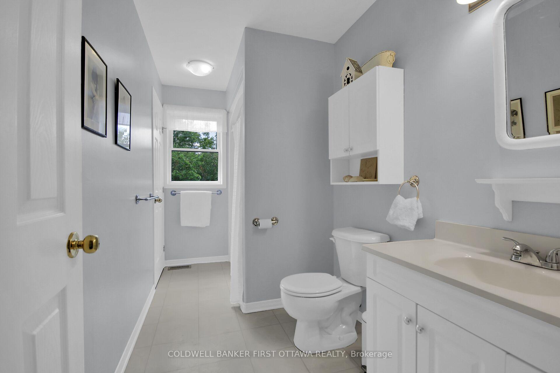 Photo 13 of 230 Pine Ridge Drive, Beckwith, Beckwith Twp — HOMEH