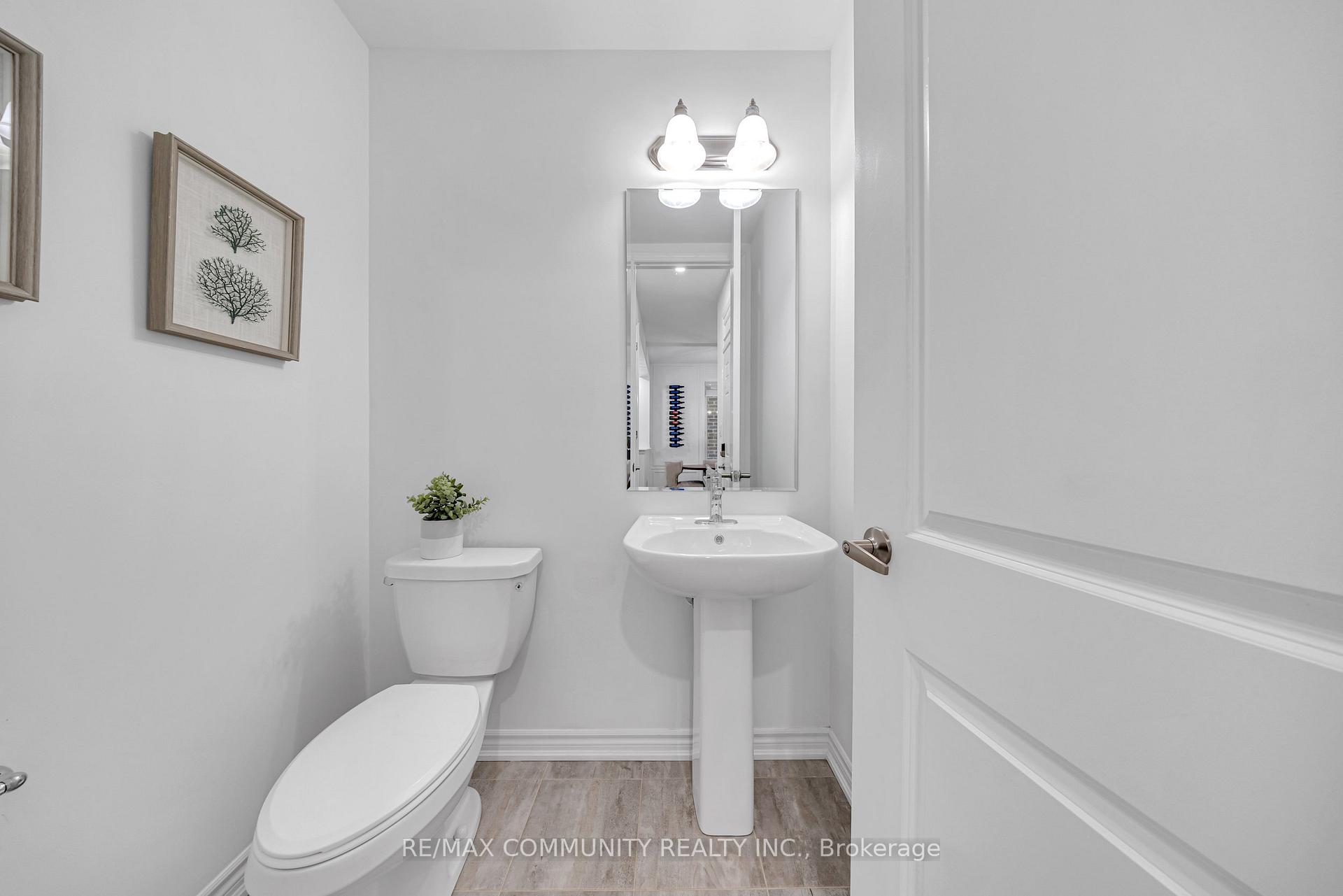 Photo 16 of 2806 Foxden Square, Pickering, Rural Pickering — HOMEH