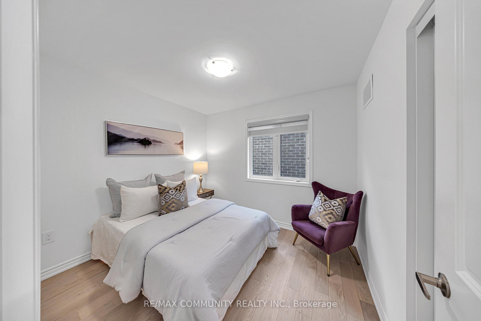 Photo 31 of 2806 Foxden Square, Pickering, Rural Pickering — HOMEH