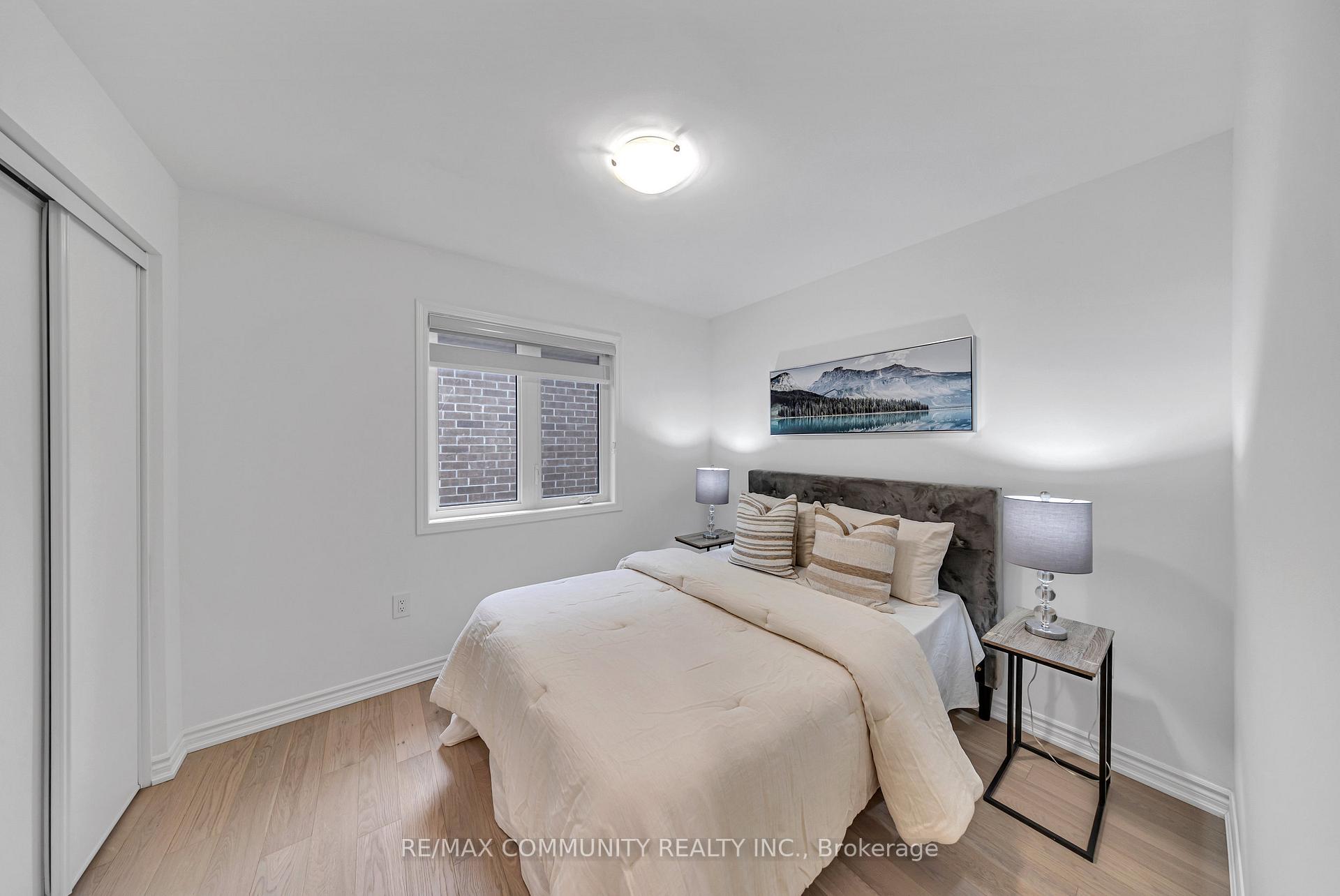 Photo 32 of 2806 Foxden Square, Pickering, Rural Pickering — HOMEH