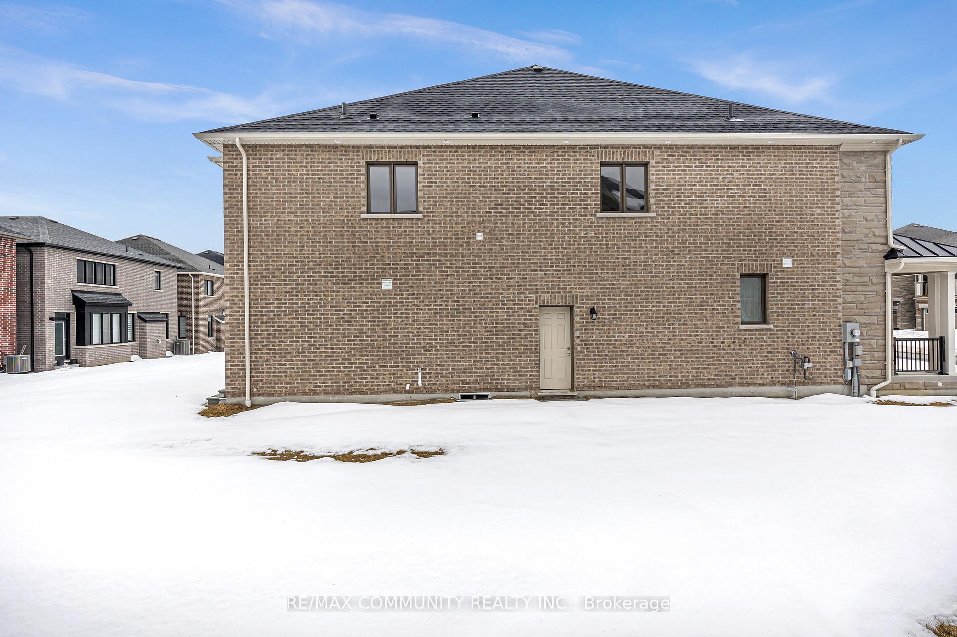 Photo 41 of 2806 Foxden Square, Pickering, Rural Pickering — HOMEH