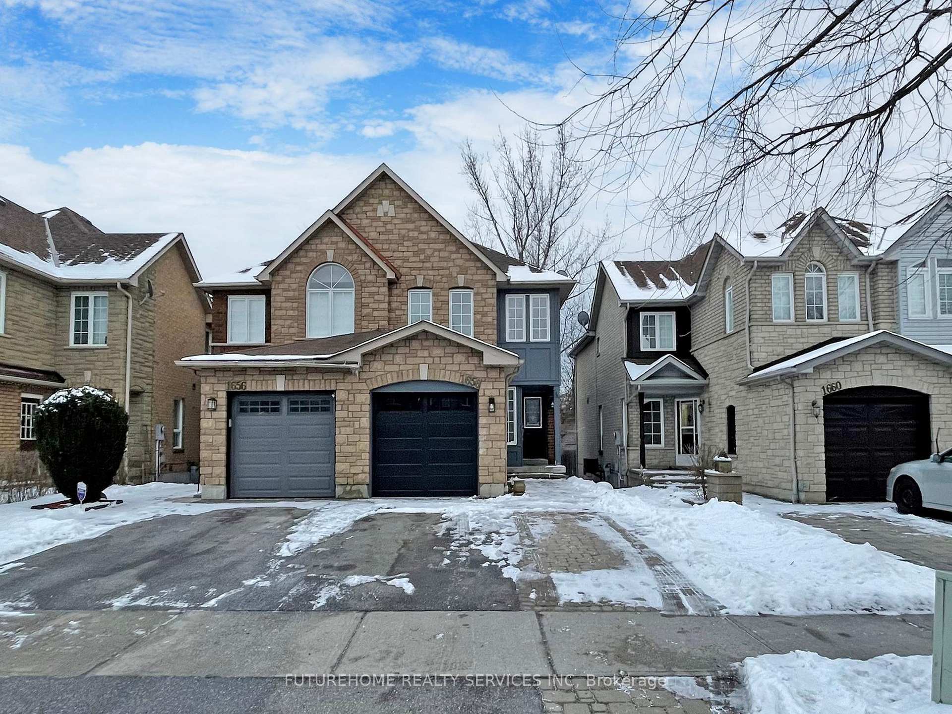 Photo 1 of 1658 Autumn Crescent, Pickering, Amberlea — HOMEH