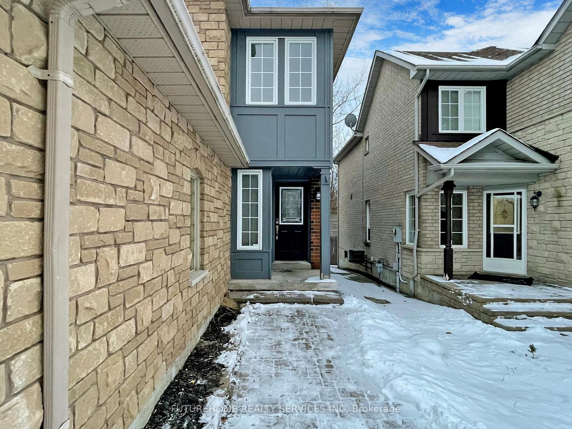 Photo 4 of 1658 Autumn Crescent, Pickering, Amberlea — HOMEH