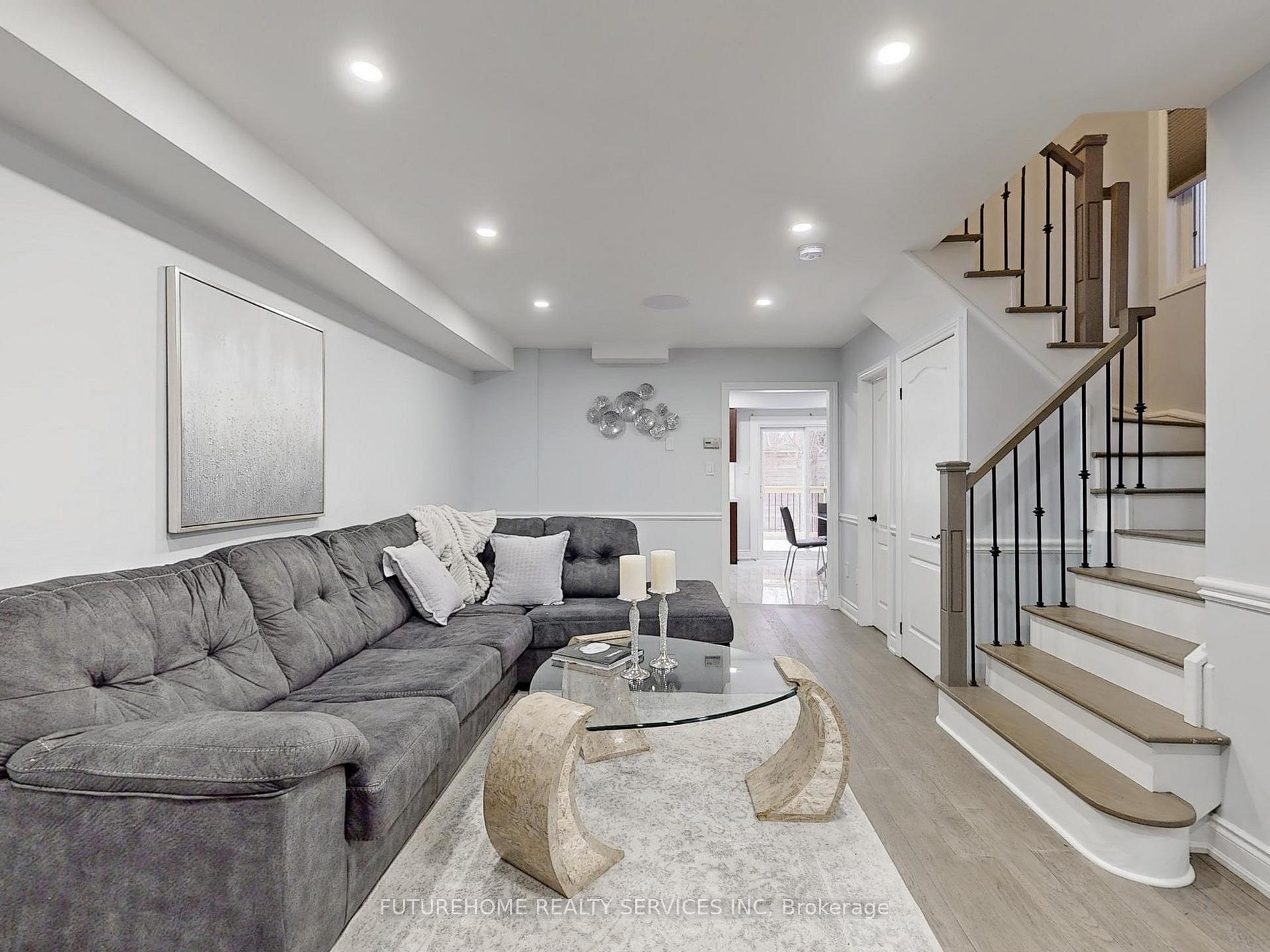 Photo 6 of 1658 Autumn Crescent, Pickering, Amberlea — HOMEH