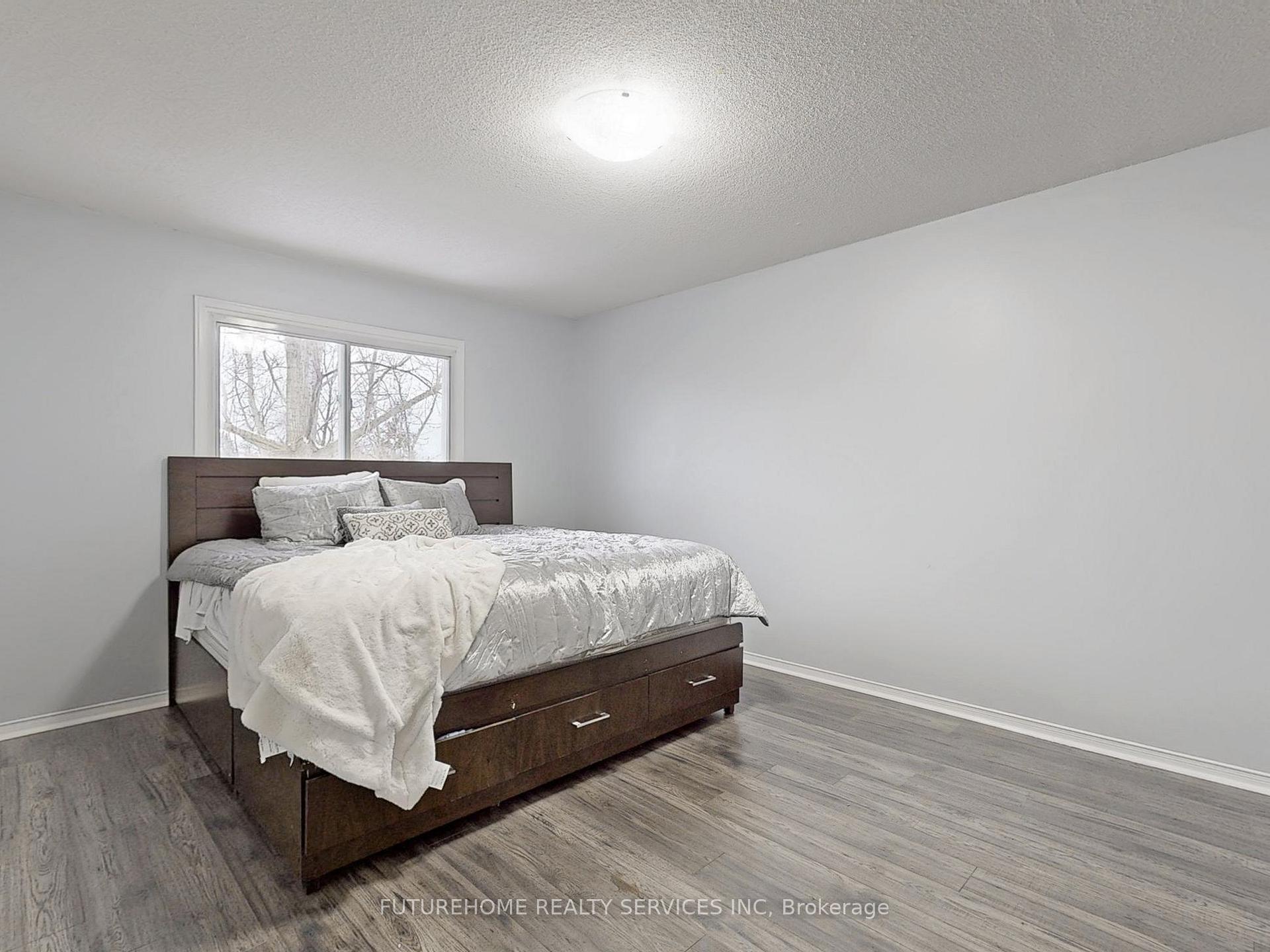 Photo 15 of 1658 Autumn Crescent, Pickering, Amberlea — HOMEH