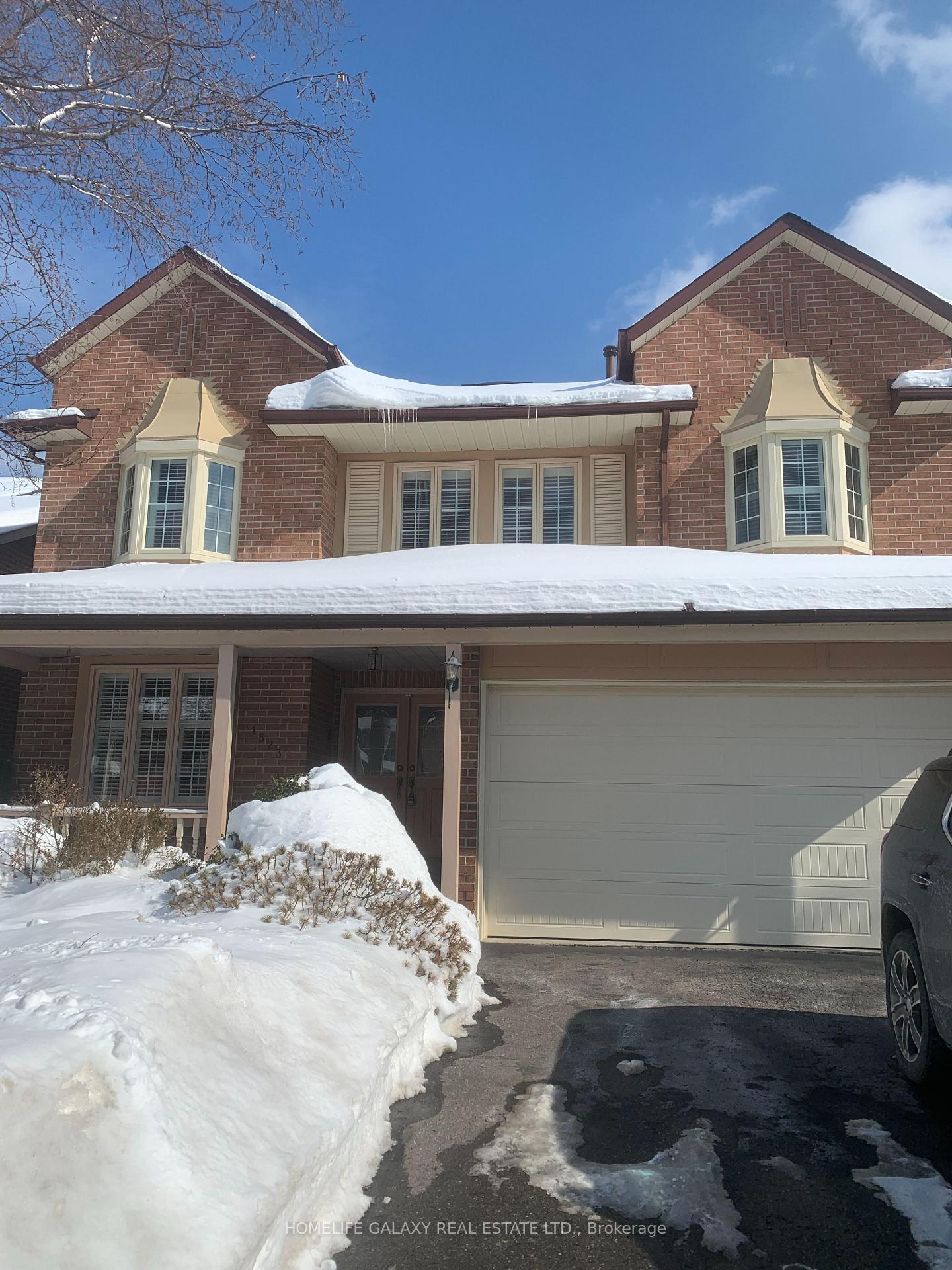 Photo 3 of 1523 Silver Spruce Drive, Pickering, Liverpool — HOMEH