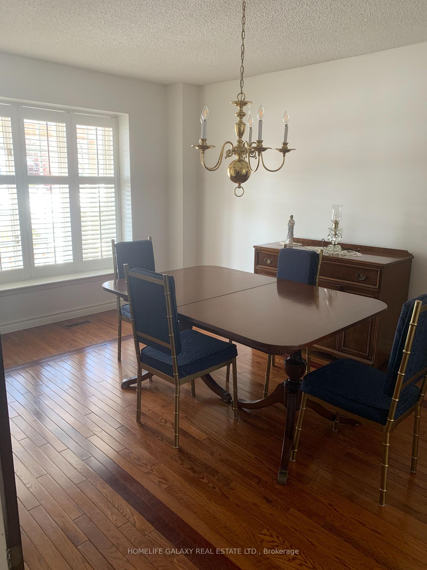 Photo 11 of 1523 Silver Spruce Drive, Pickering, Liverpool — HOMEH