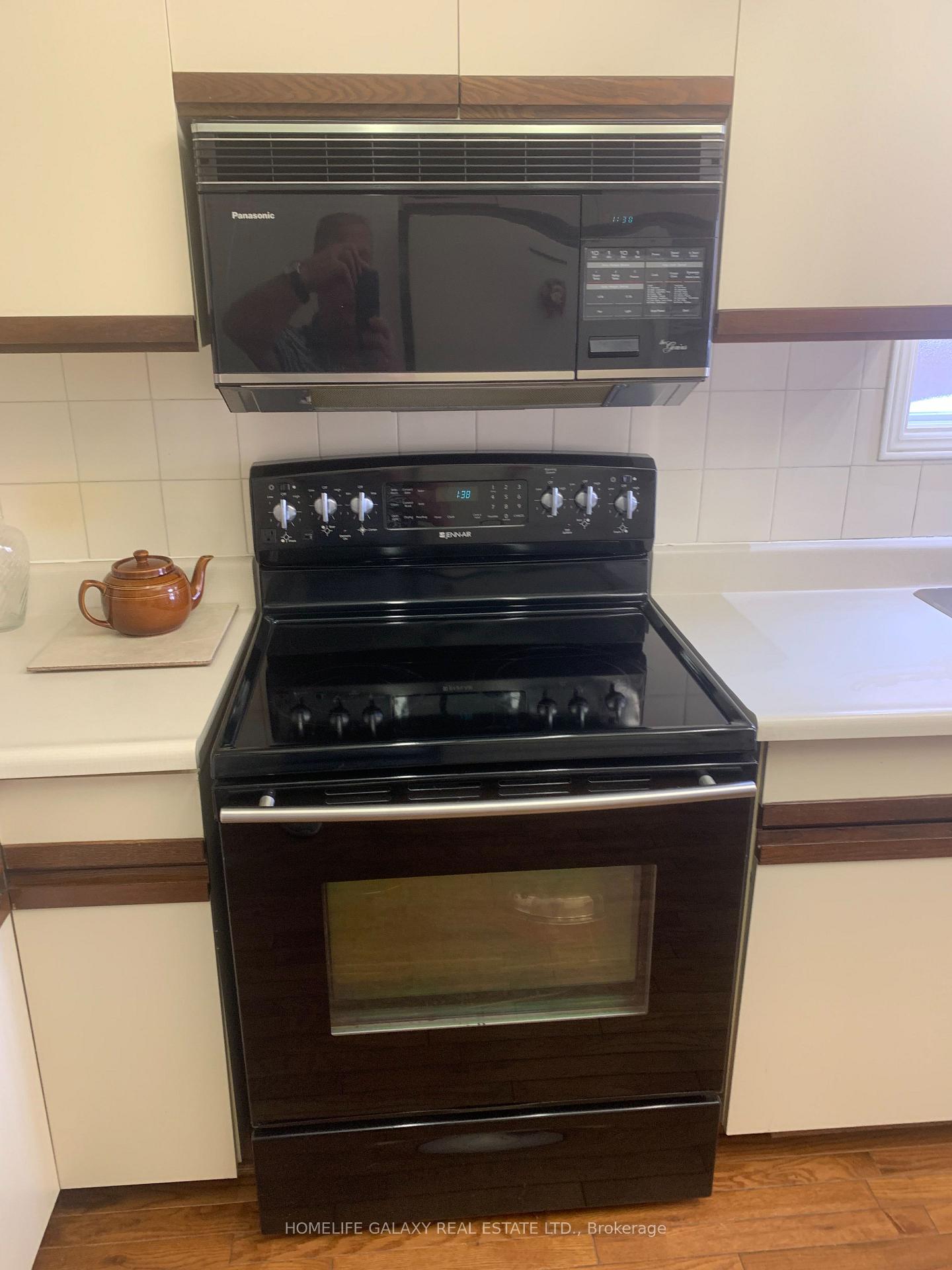 Photo 21 of 1523 Silver Spruce Drive, Pickering, Liverpool — HOMEH