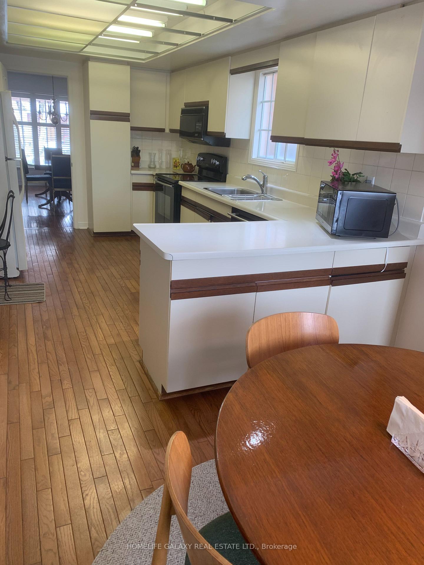 Photo 22 of 1523 Silver Spruce Drive, Pickering, Liverpool — HOMEH
