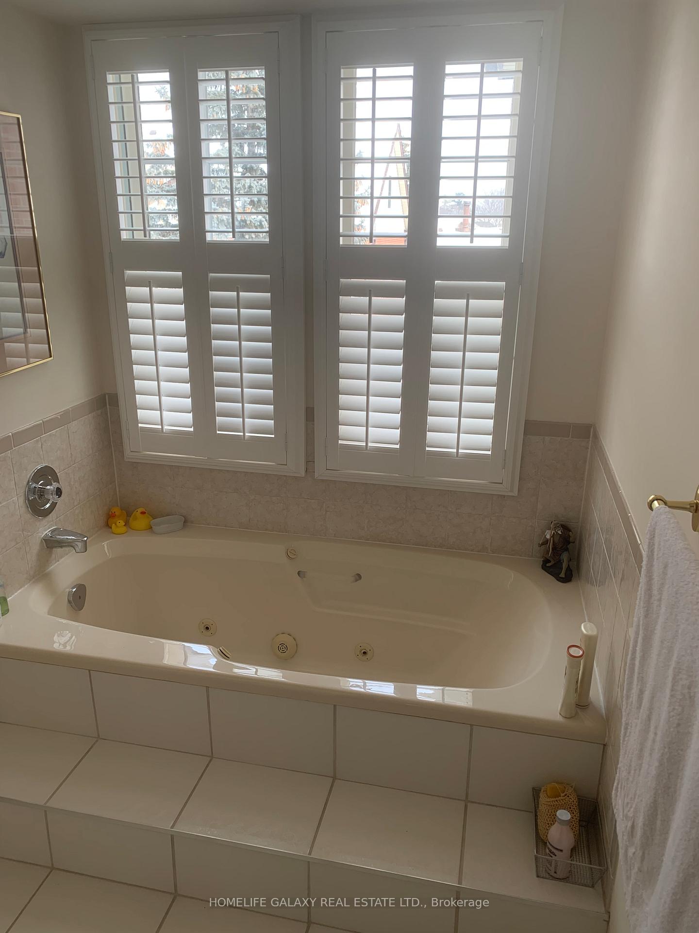 Photo 31 of 1523 Silver Spruce Drive, Pickering, Liverpool — HOMEH