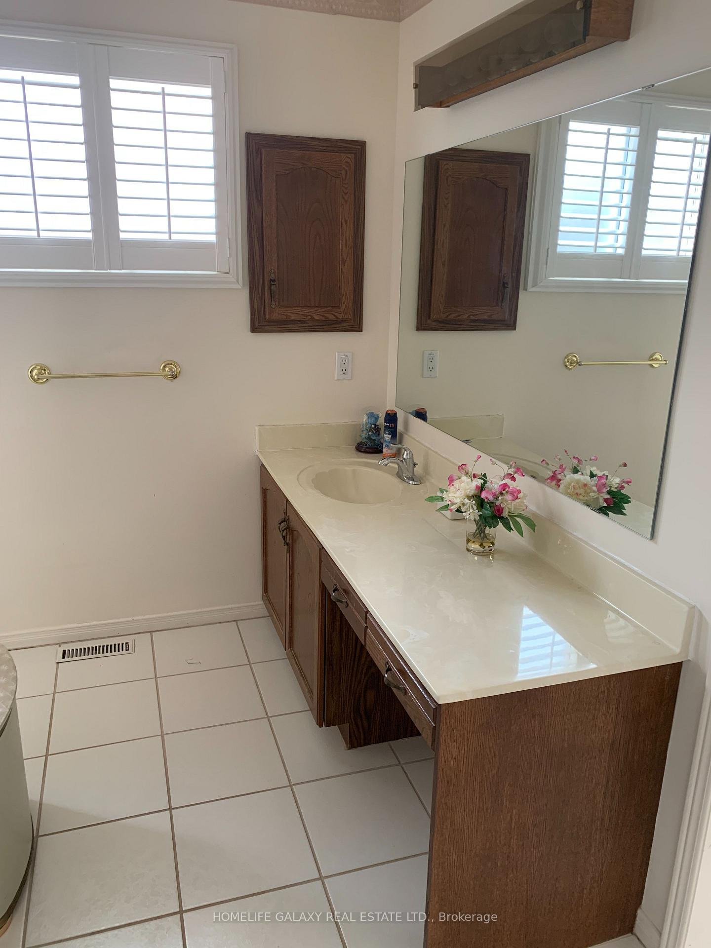 Photo 32 of 1523 Silver Spruce Drive, Pickering, Liverpool — HOMEH