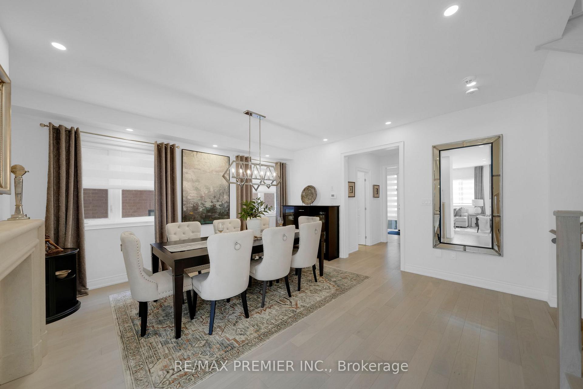 Photo 5 of 143 Cannes Avenue, Vaughan, Vellore Village — HOMEH