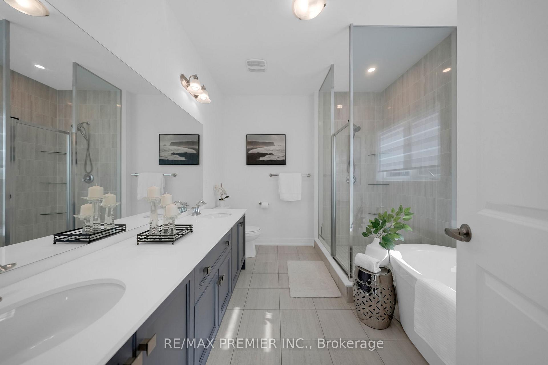 Photo 32 of 143 Cannes Avenue, Vaughan, Vellore Village — HOMEH