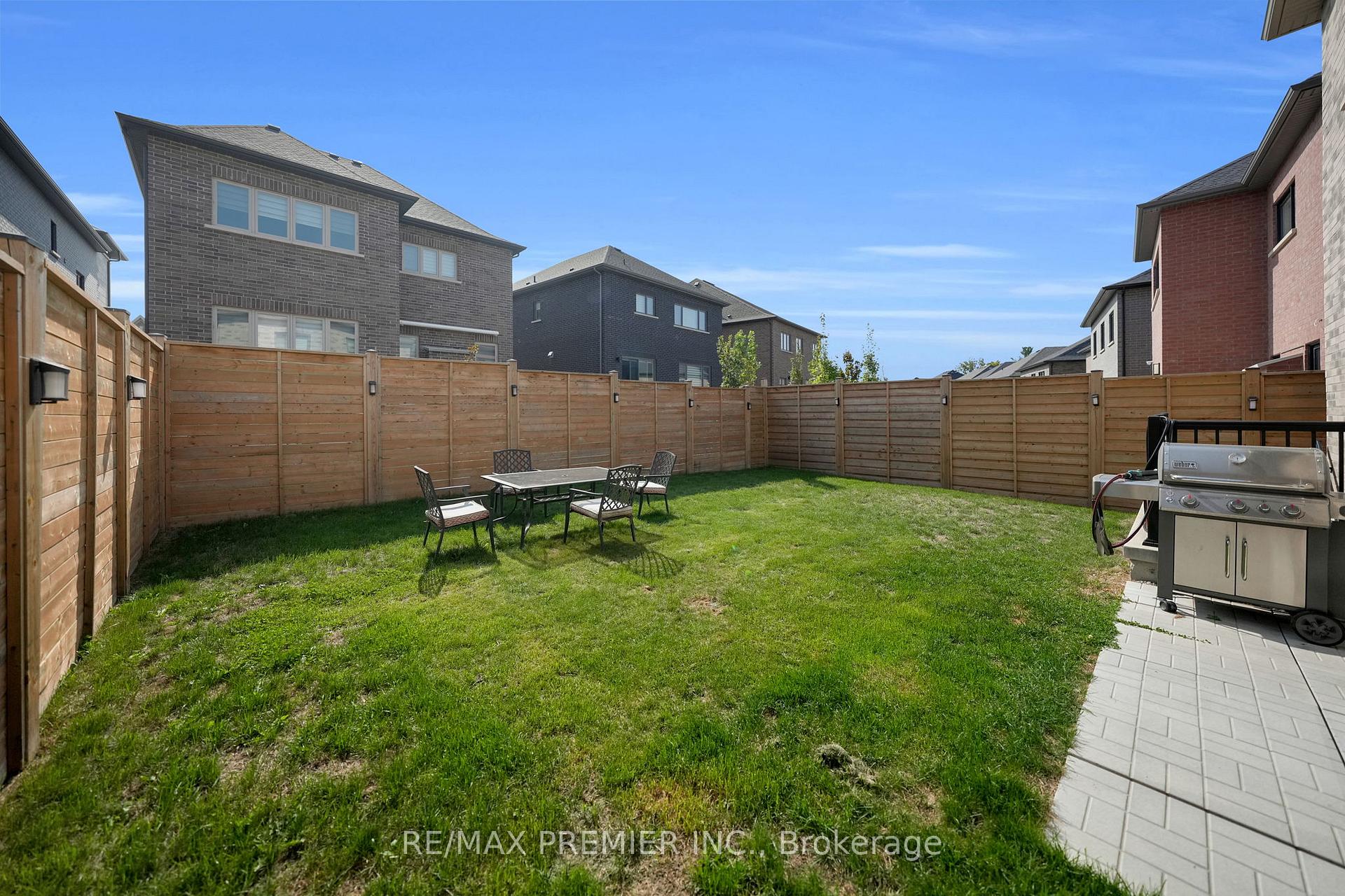 Photo 44 of 143 Cannes Avenue, Vaughan, Vellore Village — HOMEH