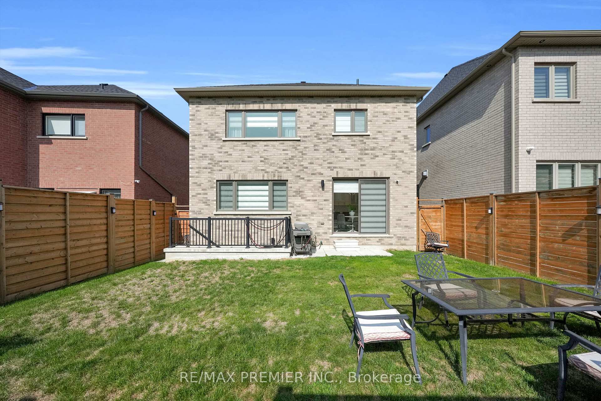 Photo 46 of 143 Cannes Avenue, Vaughan, Vellore Village — HOMEH