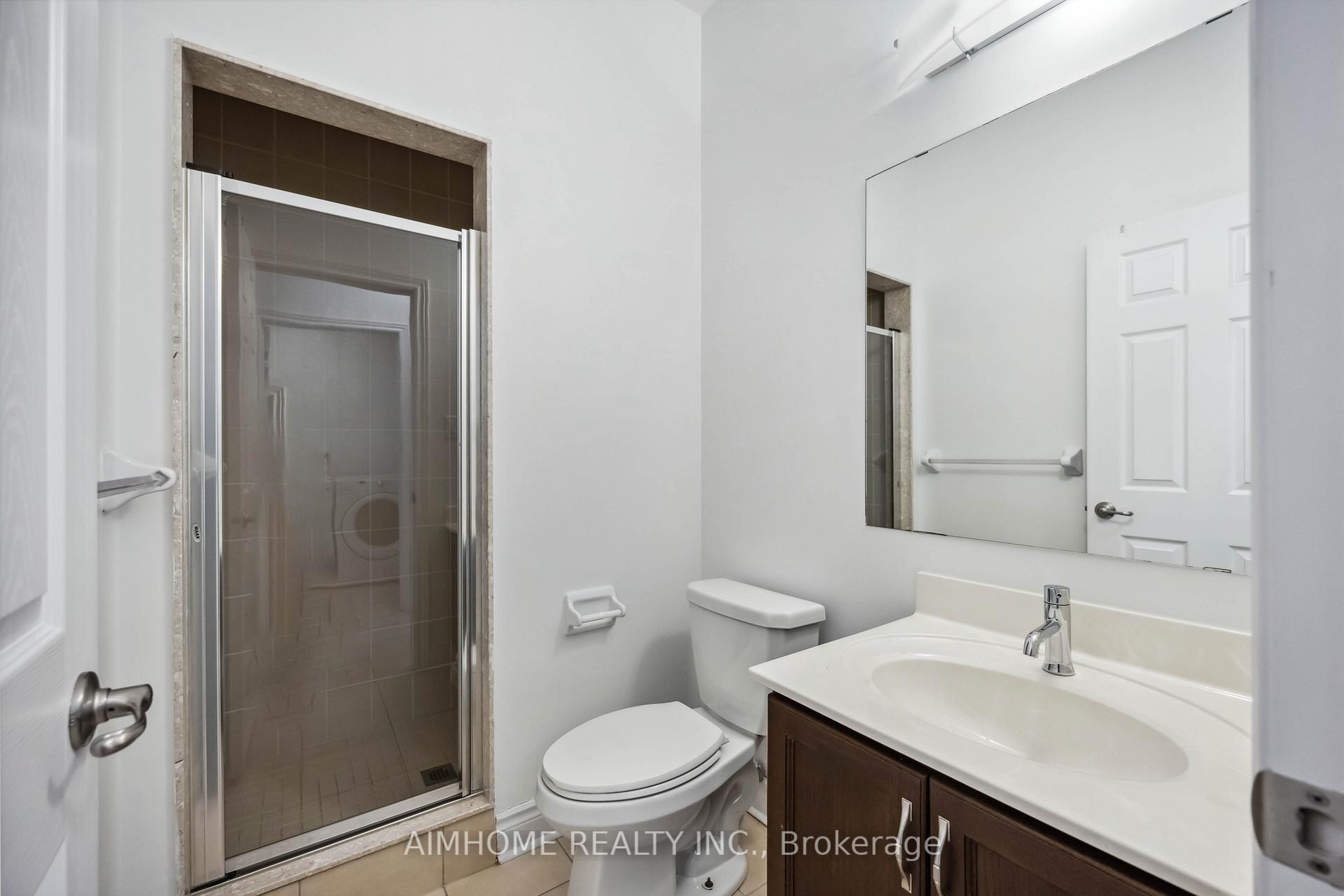 Photo 15 of 46 Carrville Woods Circle, Vaughan, Patterson — HOMEH