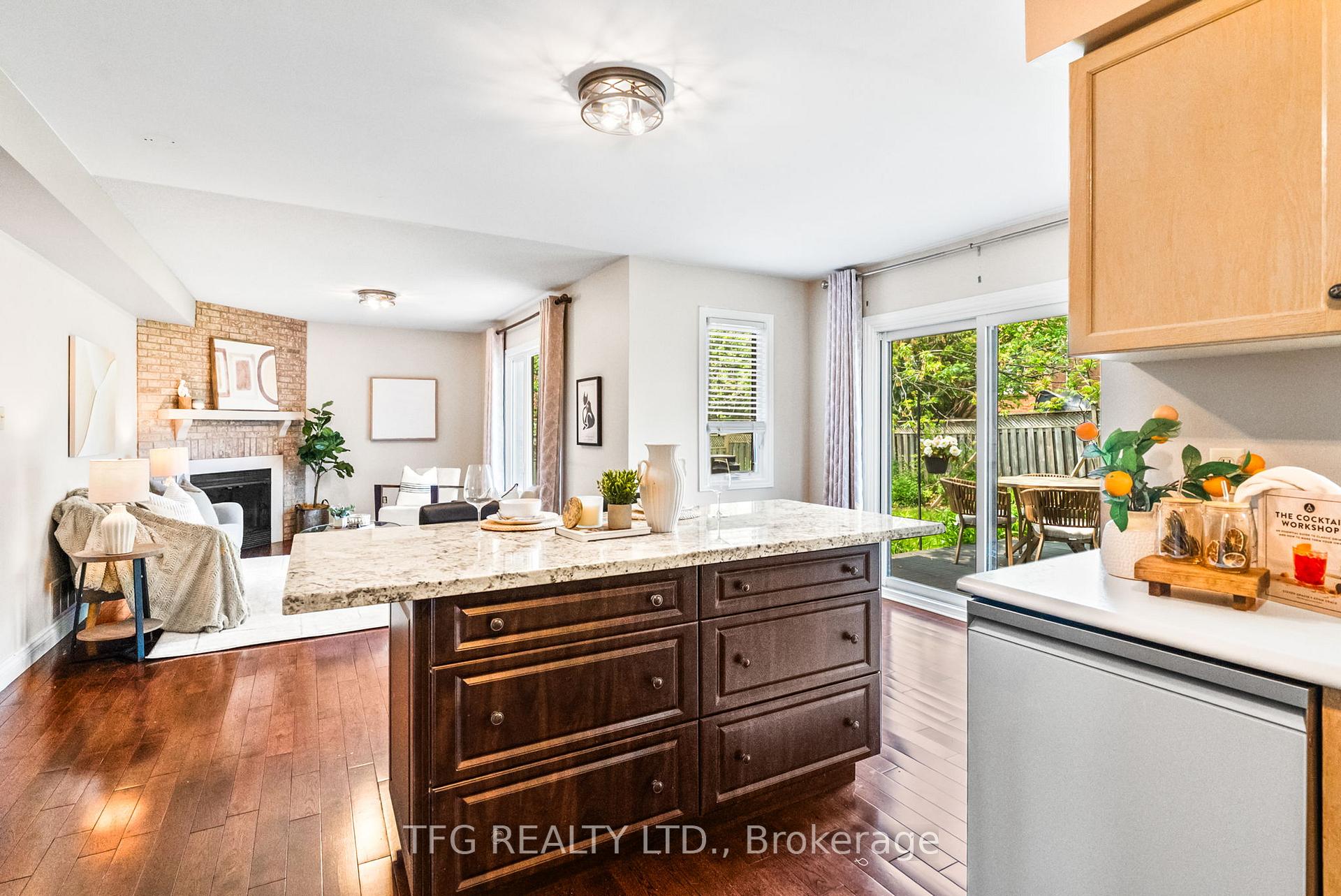 Photo 17 of 14 Lismer Drive, Whitby, Pringle Creek — HOMEH