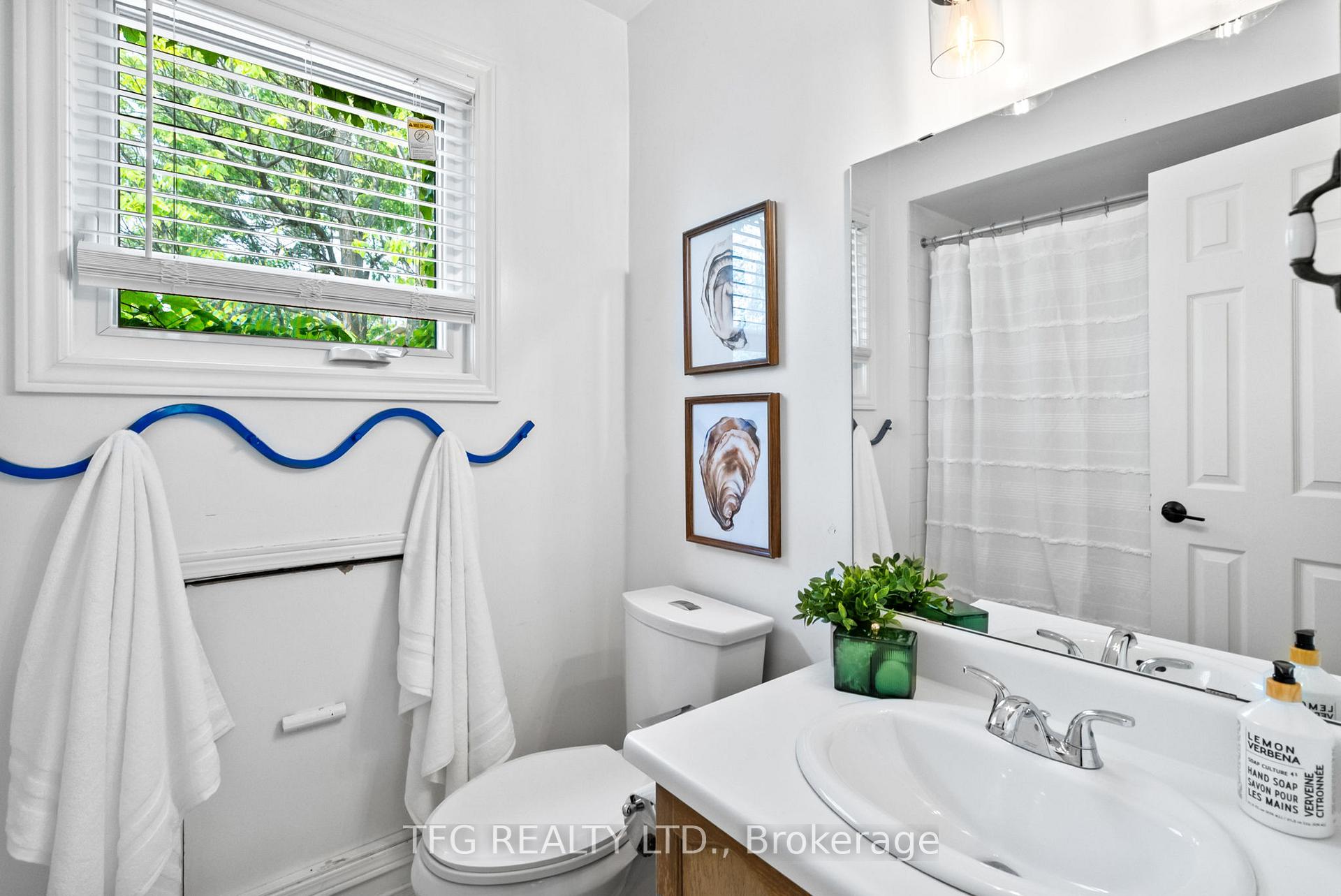 Photo 22 of 14 Lismer Drive, Whitby, Pringle Creek — HOMEH