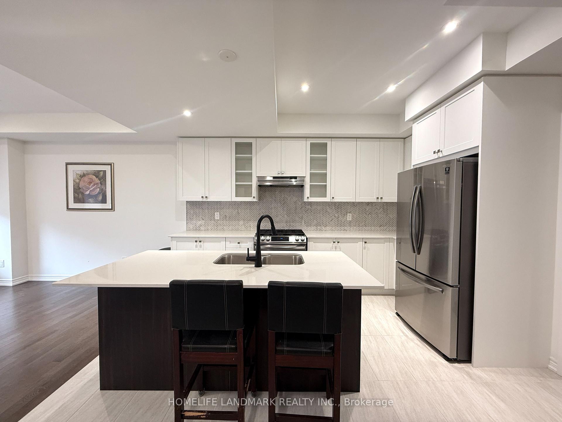 Photo 5 of 46 Bawden Drive, Richmond Hill, Rural Richmond Hill — HOMEH