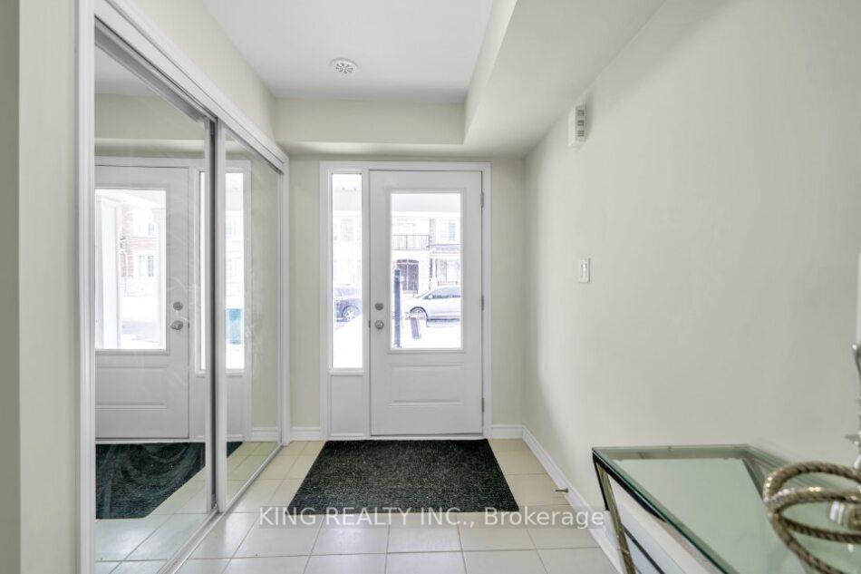 Photo 3 of 3345 Thunderbird Promenade, Pickering, Rural Pickering — HOMEH