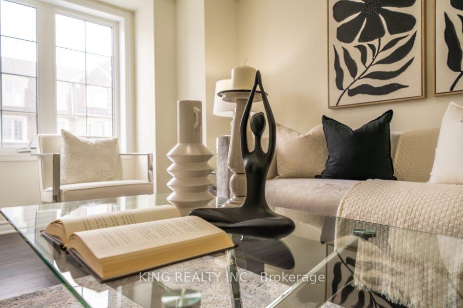 Photo 14 of 3345 Thunderbird Promenade, Pickering, Rural Pickering — HOMEH