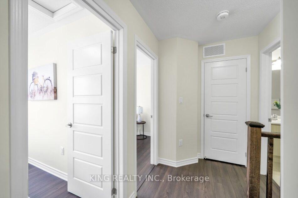 Photo 31 of 3345 Thunderbird Promenade, Pickering, Rural Pickering — HOMEH