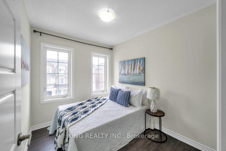 Photo 37 of 3345 Thunderbird Promenade, Pickering, Rural Pickering — HOMEH