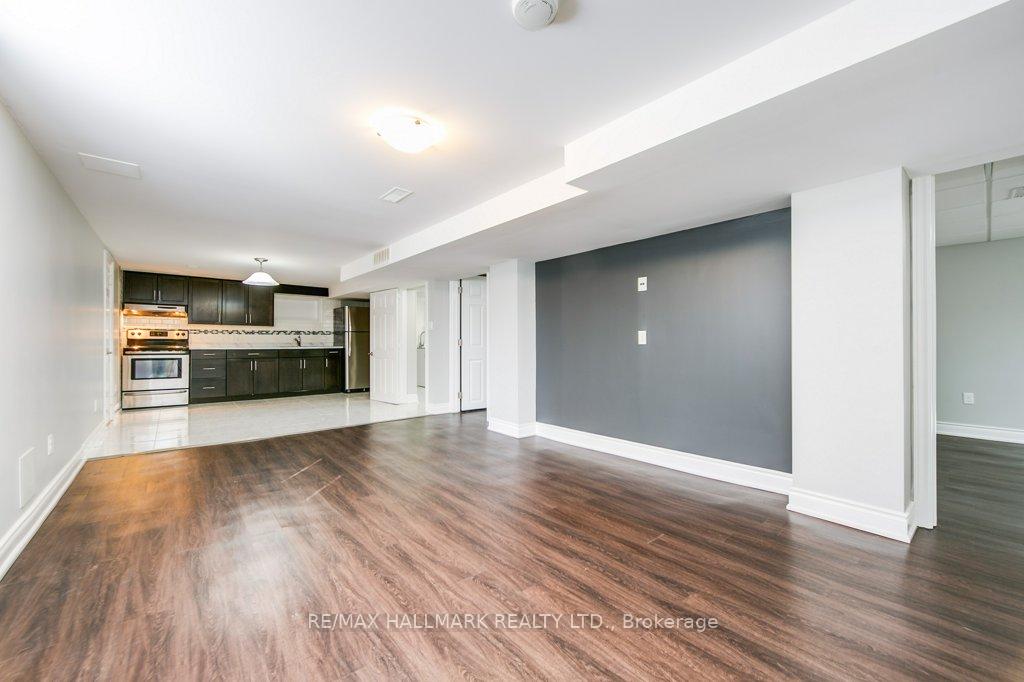 Photo 18 of 22 Fran Drive, Vaughan, West Woodbridge — HOMEH