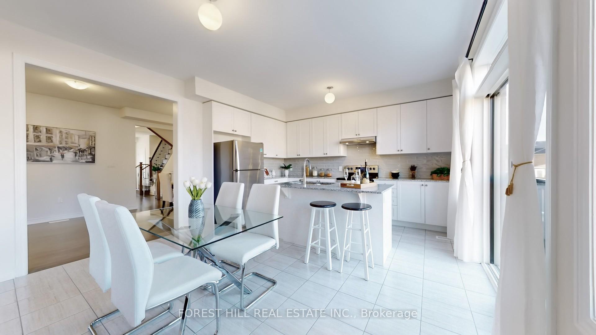 Photo 11 of 24 Vickery Street, Whitby, Rural Whitby — HOMEH