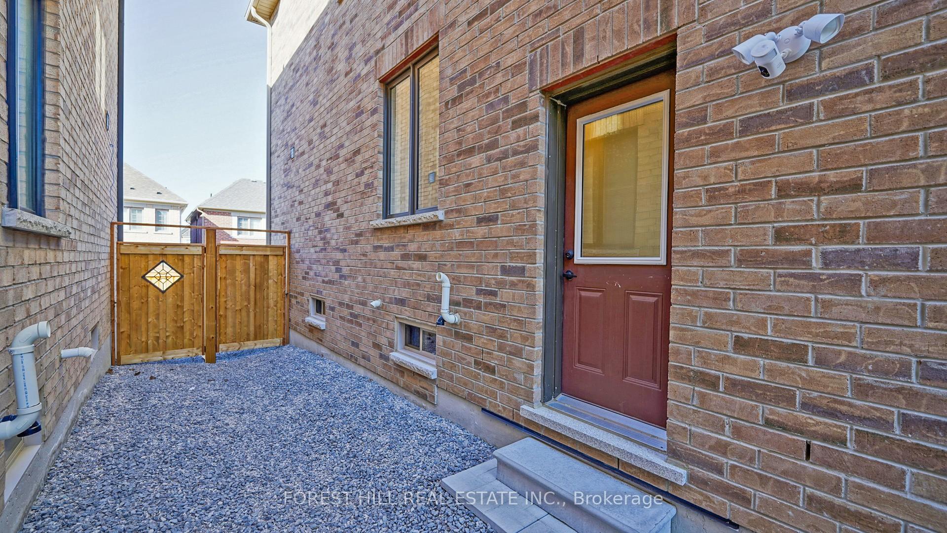 Photo 31 of 24 Vickery Street, Whitby, Rural Whitby — HOMEH