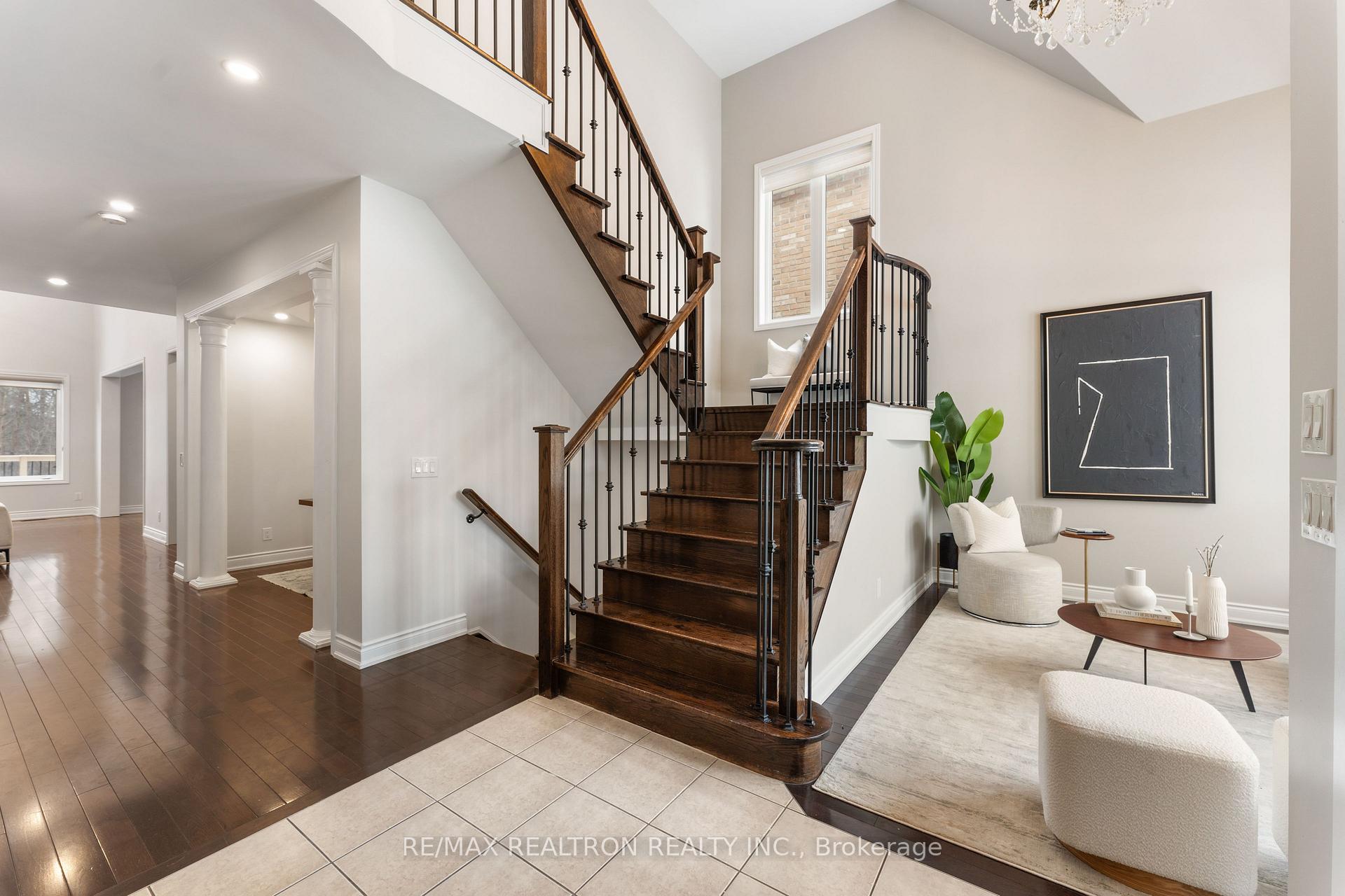 Photo 6 of 41 Pheasant Drive, Richmond Hill, Oak Ridges — HOMEH