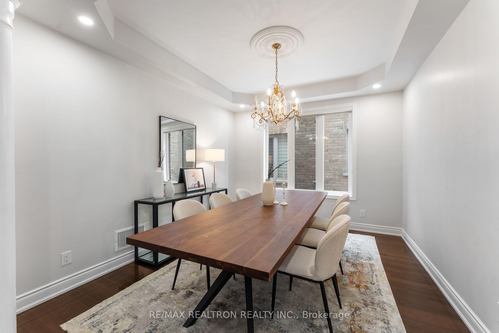 Photo 9 of 41 Pheasant Drive, Richmond Hill, Oak Ridges — HOMEH