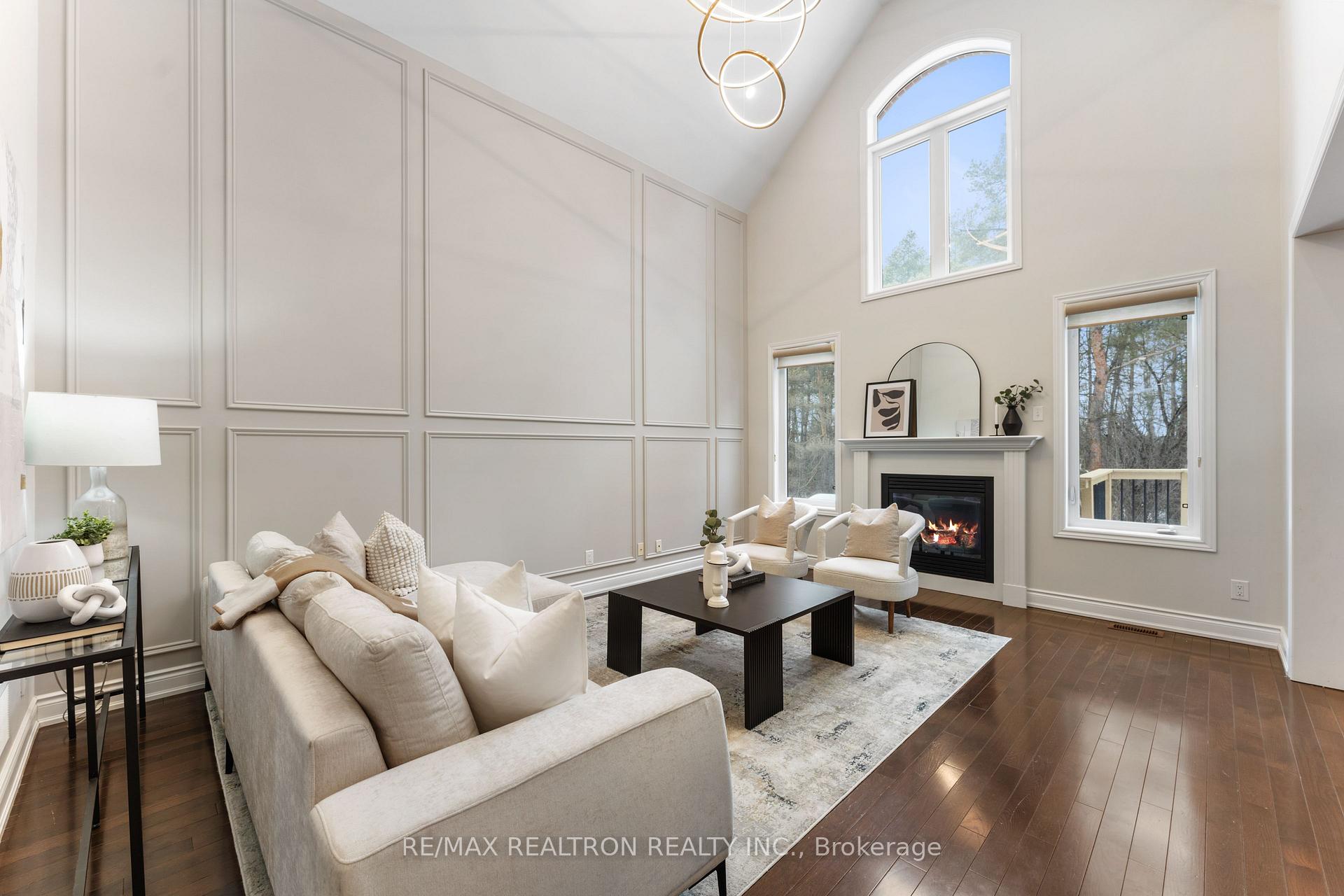 Photo 11 of 41 Pheasant Drive, Richmond Hill, Oak Ridges — HOMEH